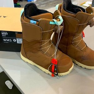 Burton Mint Boa Snowboard Boots
